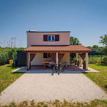 Casa vacanze Casa Ulika In - Haus Fuer 2-3 Personen Pola