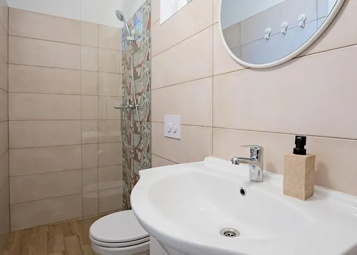 Casa Ulika In - Haus Fuer 2-3 Personen Pula