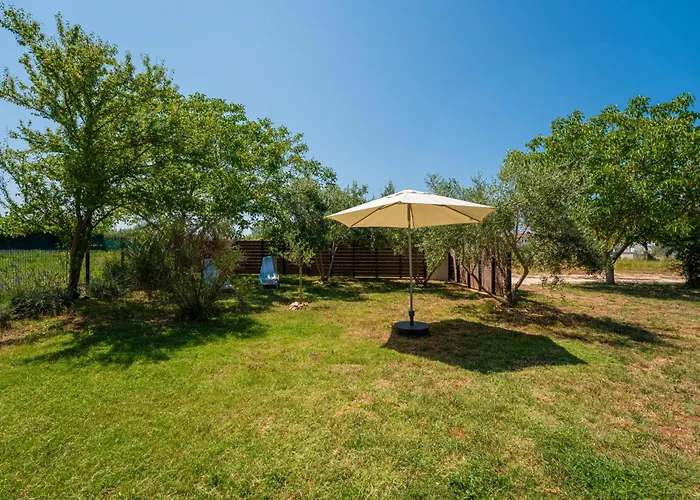 Casa Ulika In - Haus Fuer 2-3 Personen Pula